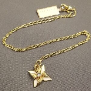 💕TED BAKER LONDON💕 Kineta White Enamel Breeze Pendant Necklace Gold NWT